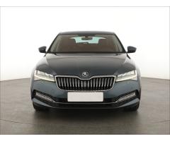 ŠKODA SUPERB COMBI 2.0TDI 140 LAURIN&K 4X4 DSG 7ST