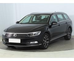 Volkswagen Passat 2.0 TDI 110kW - 3