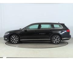 VW Passat 2,0Tdi DSG 140kW Elegance Variant 1 MAJ ČR