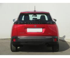 Peugeot 2008 1.2 PureTech 74kW - 6