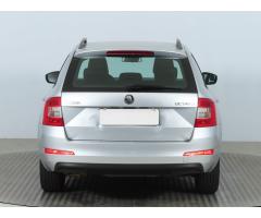 Škoda Octavia 2.0 TDI 110kW - 6