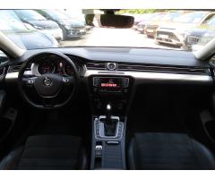 Volkswagen Passat 2.0 TDI 110kW - 10