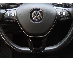 Volkswagen Passat 2.0 TDI 110kW - 22