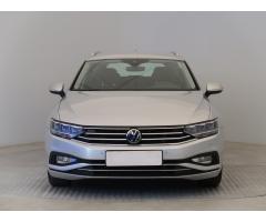 VW Passat 2,0Tdi DSG 140kW Elegance Variant 1 MAJ ČR