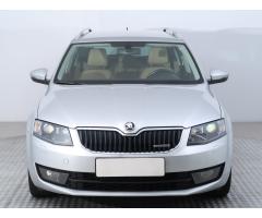 ŠKODA SUPERB COMBI 2.0TDI 140 LAURIN&K 4X4 DSG 7ST