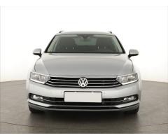 Volkswagen Passat 2.0 TDI 110kW - 2