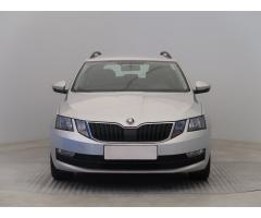 ŠKODA SUPERB COMBI 2.0TDI 140 LAURIN&K 4X4 DSG 7ST