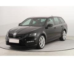 ŠKODA SUPERB COMBI 2.0TDI 140 LAURIN&K 4X4 DSG 7ST