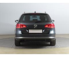 Volkswagen Passat 2.0 TDI 103kW - 6