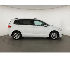 Volkswagen Touran 1.5 TSI 110kW - 8