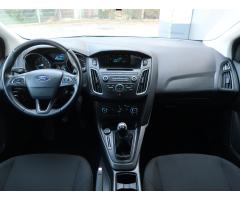 Ford Focus 1.6 i 77kW - 10