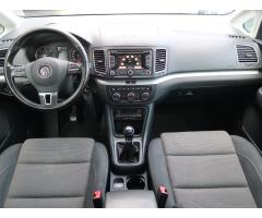 Volkswagen Sharan 2.0 TDI 103kW - 10