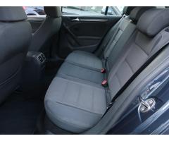 Volkswagen Golf 2.0 TDI 81kW - 15