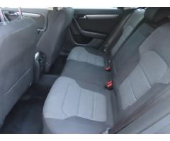 Volkswagen Passat 2.0 TDI 103kW - 15