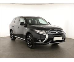 Mitsubishi Outlander 2.0 PHEV 120kW - 1