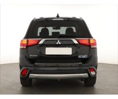 Mitsubishi Outlander 2.0 PHEV 120kW - 6