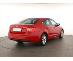 Škoda Octavia 1.6 TDI 85kW - 7