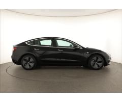 Tesla Model 3 Long Range 4WD 76kWh 324kW - 8