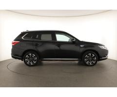 Mitsubishi Outlander 2.0 PHEV 120kW - 8