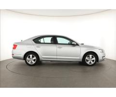 Škoda Octavia 1.6 TDI 81kW - 8