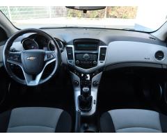 Chevrolet Cruze 1.6 i 16V 91kW - 10