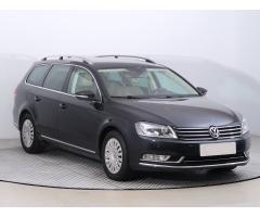 Volkswagen Passat 2.0 TDI 103kW - 1