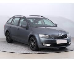 ŠKODA SUPERB COMBI 2.0TDI 140 LAURIN&K 4X4 DSG 7ST