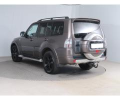 Mitsubishi Pajero 3.2 DI-D 147kW - 5