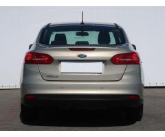 Ford Focus 1.6 i 77kW - 6