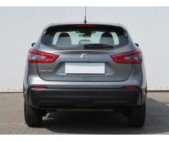 Nissan Qashqai 1.2 DIG-T 85kW - 6