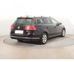 Volkswagen Passat 2.0 TDI 130kW - 7