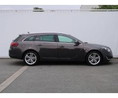 Opel Insignia 2.0 CDTI 103kW - 8