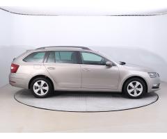 Škoda Octavia 1.6 TDI 85kW - 8