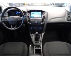 Ford Focus 1.6 i 77kW - 10