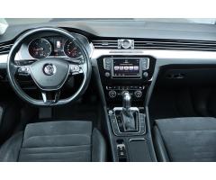 Volkswagen Passat 2.0 TDI 110kW - 10