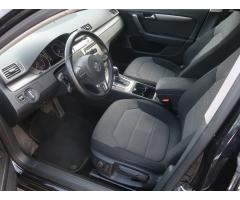 Volkswagen Passat 2.0 TDI 130kW - 16