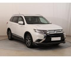 Mitsubishi Outlander 2.2 DI-D 110kW - 1