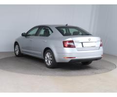 Škoda Octavia 1.0 TSI 85kW - 5