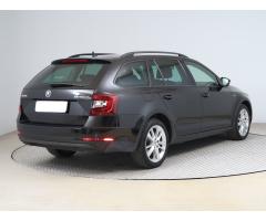 Škoda Octavia 1.6 TDI 85kW - 7