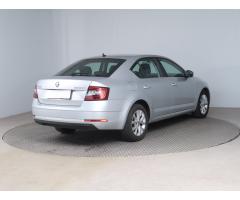 Škoda Octavia 1.0 TSI 85kW - 7