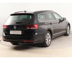 Volkswagen Passat 1.5 TSI 110kW - 7