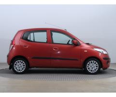 Hyundai i10 1.1 49kW - 8