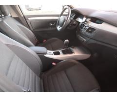 Renault Laguna 2.0 dCi 110kW - 12