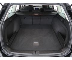 Volkswagen Passat 2.0 TDI 110kW - 20