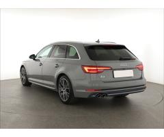 Audi A4 40 TDI 140kW - 5