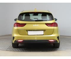 Kia Cee`d 1.5 T-GDI 118kW - 6