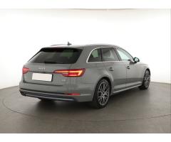 Audi A4 40 TDI 140kW - 7