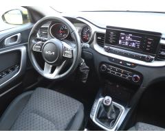 Kia Cee`d 1.5 T-GDI 118kW - 9