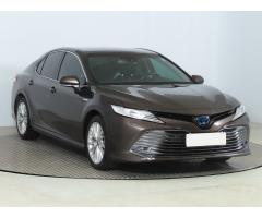 Toyota Camry 2.5 Hybrid 160kW - 1