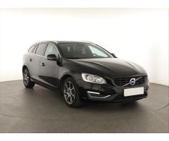 Volvo V60 D2 2.0 88kW - 1